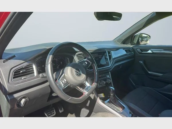 Volkswagen T-Roc (2021) — foto 28 van 29