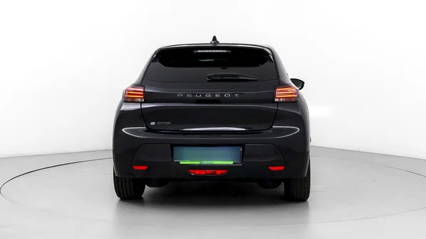 Peugeot E-208 (2025) — foto 34 van 64