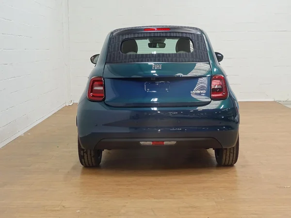 Fiat 500C (2026) — foto 2 van 29