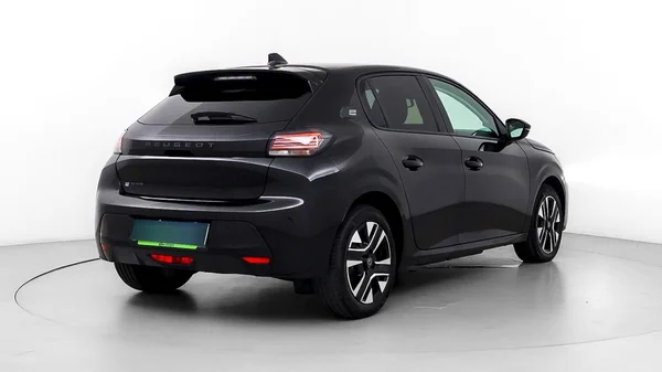 Peugeot E-208 (2025) — foto 45 van 64