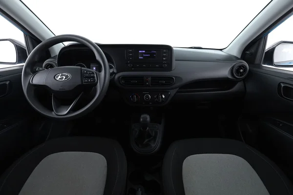 Hyundai i10 (2022) — foto 3 van 16