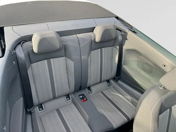 VOLKSWAGEN T-Roc Cabriolet (2021) — foto 4 van 17