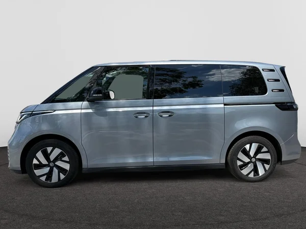 VOLKSWAGEN ID.Buzz (2024) — foto 12 van 24