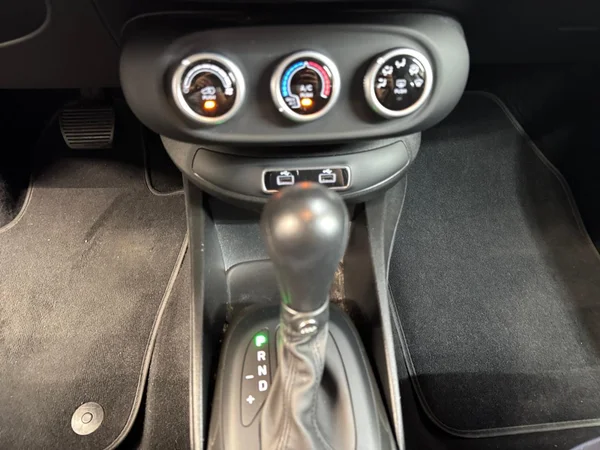 FIAT 500X (2023) — foto 2 van 22
