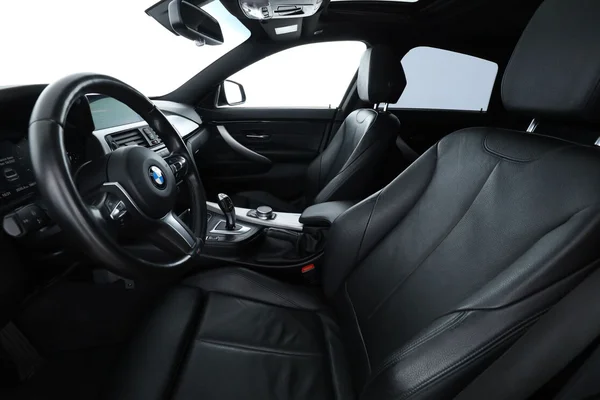 BMW 4-serie (2021) — foto 16 van 16