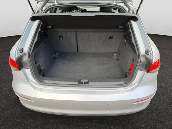 AUDI A3 Sportback (2022) — foto 9 van 19