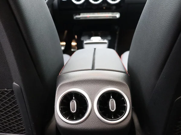 Mercedes-Benz A-Klasse (2025) — foto 11 van 26