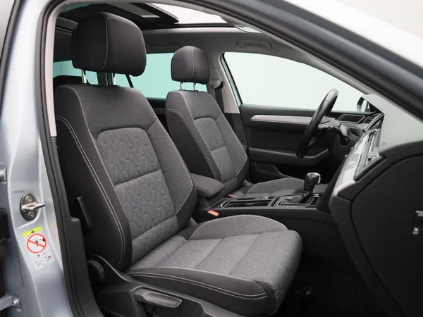 Volkswagen Passat (2024) — foto 25 van 37