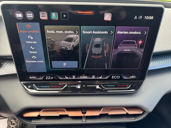 CUPRA Terramar e-Hybrid (PHEV) (2025) — foto 14 van 34