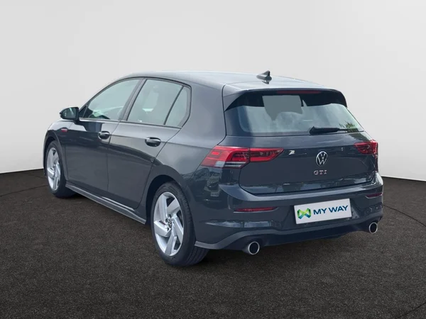 VOLKSWAGEN Golf VIII GTI (2023) — foto 9 van 25