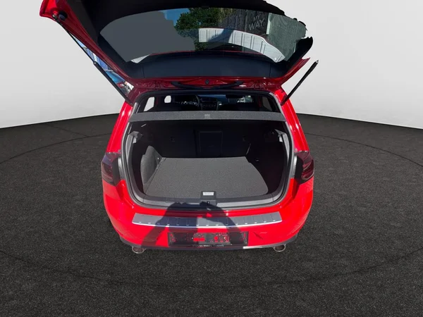 VOLKSWAGEN Golf VII GTI (2019) — foto 14 van 23