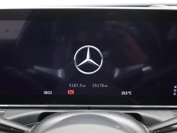 MERCEDES-BENZ C Break (2022) — foto 25 van 32