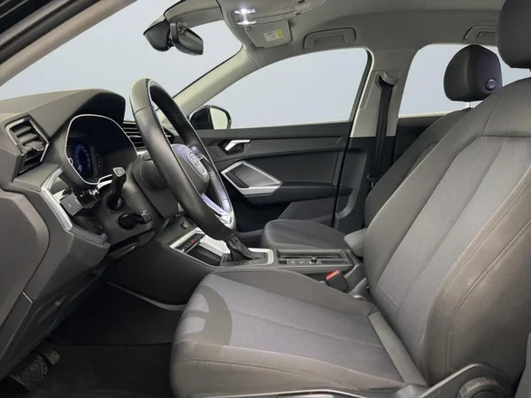 AUDI Q3 Sportback (2020) — foto 3 van 33