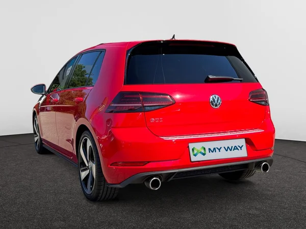 VOLKSWAGEN Golf VII GTI (2019) — foto 17 van 23
