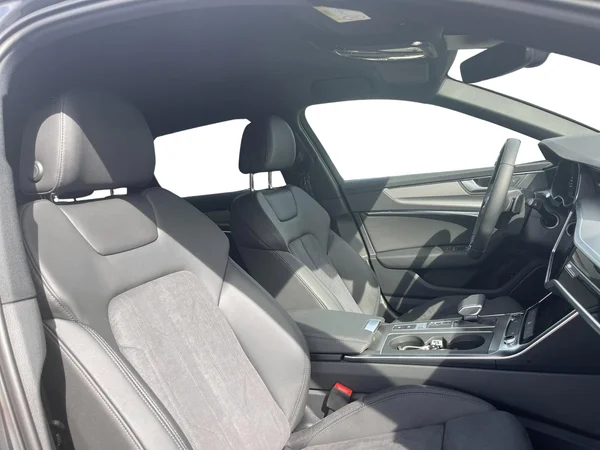AUDI A6 Avant (2023) — foto 8 van 13