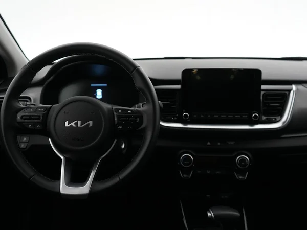 Kia Stonic (2025) — foto 3 van 22