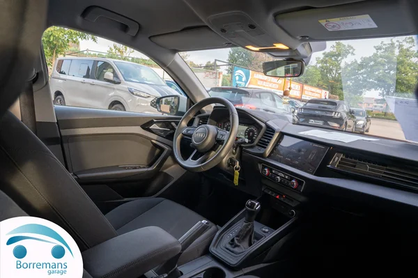 Audi A1 (2024) — foto 16 van 32