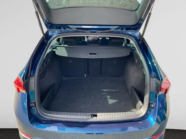 SKODA Octavia Combi (2023) — foto 5 van 10