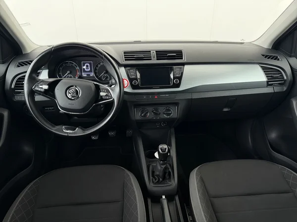 SKODA Fabia (2021) — foto 25 van 25