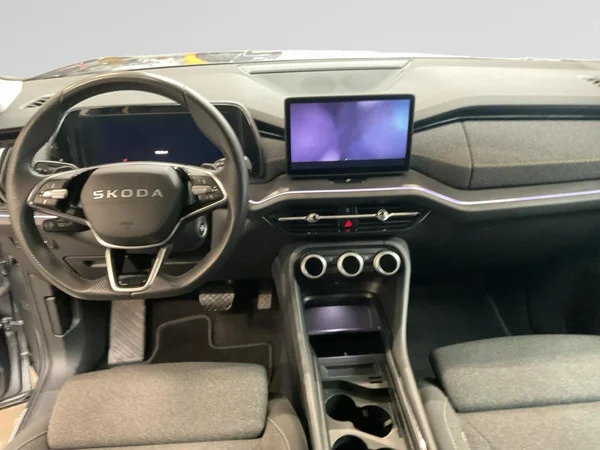 SKODA Kodiaq (2025) — foto 2 van 23