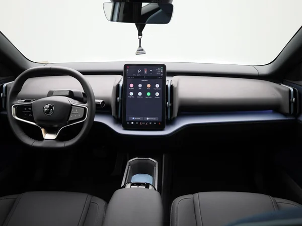 Volvo EX30 (2024) — foto 30 van 43