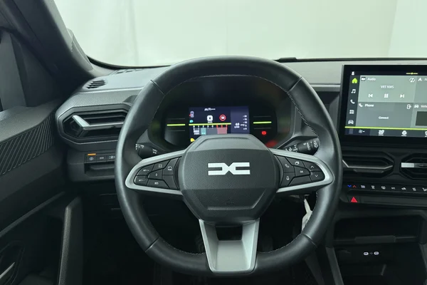 Dacia Duster (2026) — foto 2 van 17