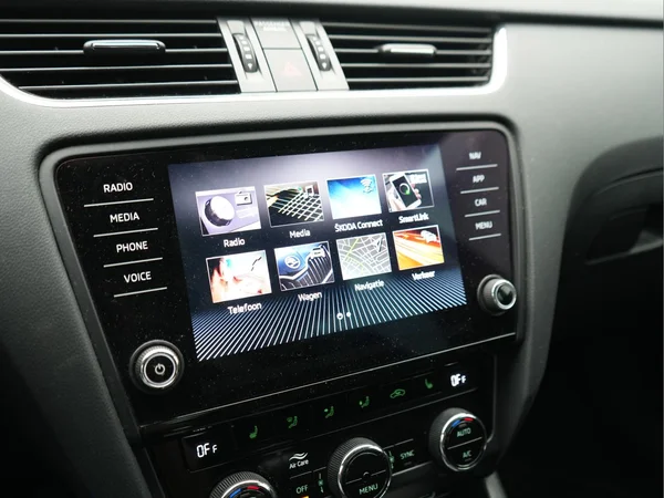 SKODA Octavia Combi (2020) — foto 17 van 38