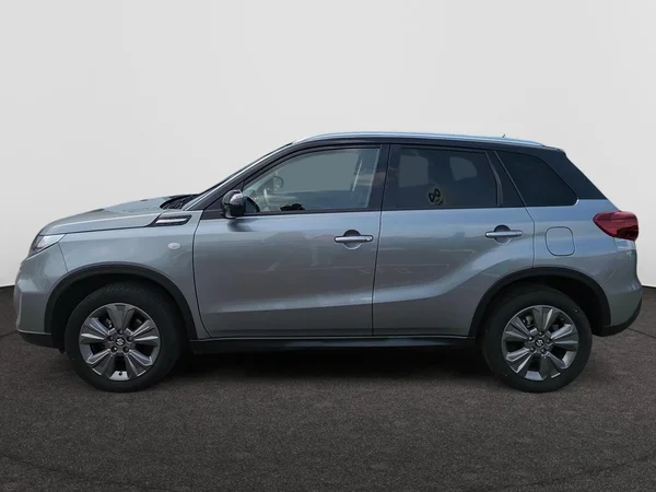 SUZUKI Vitara (2021) — foto 12 van 26