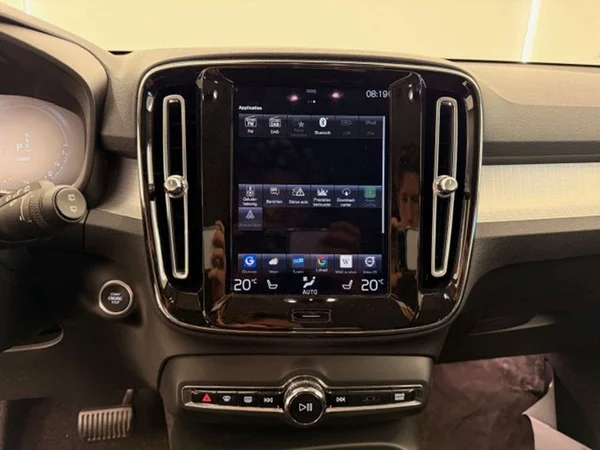 Volvo XC40 (2021) — foto 10 van 21