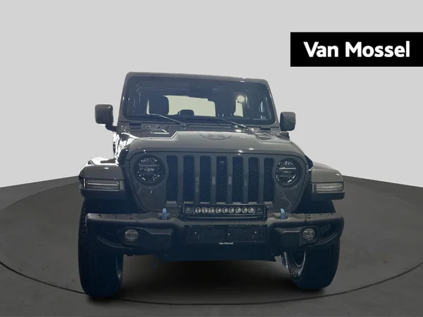 Jeep Wrangler (2023) — foto 9 van 16