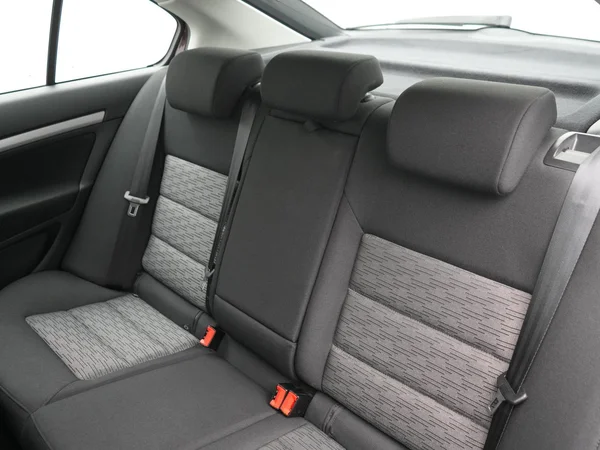 SKODA Octavia (2012) — foto 2 van 19