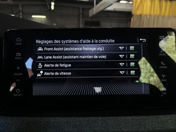 SKODA Kamiq (2024) — foto 20 van 20