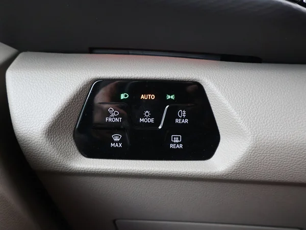 VOLKSWAGEN Multivan T7 eHybrid (PHEV) (2025) — foto 19 van 29