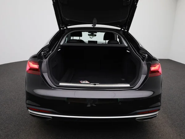 Audi A5 (2022) — foto 5 van 48