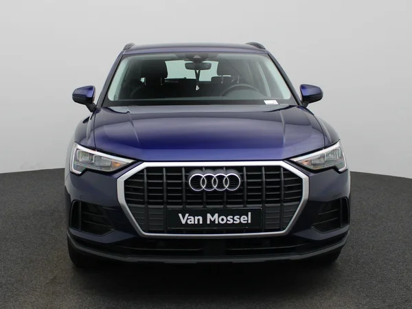 Audi Q3 (2022) — foto 23 van 38