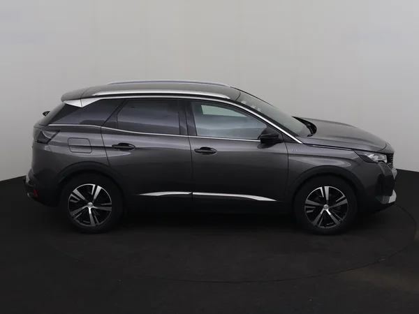 PEUGEOT 3008 (2021) — foto 28 van 32