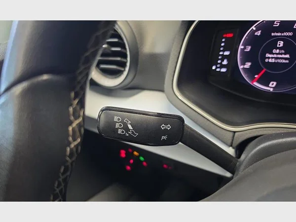 Seat Arona (2024) — foto 6 van 28