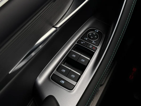 BYD Seal U (2026) — foto 20 van 34