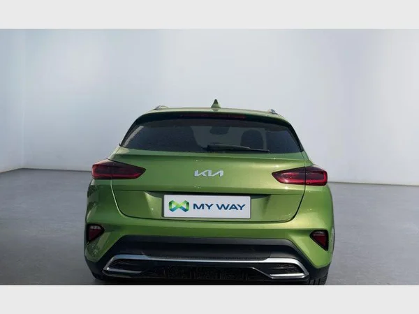 Kia XCEED (2023) — foto 12 van 14