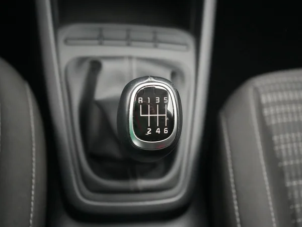 Kia Stonic (2025) — foto 2 van 25