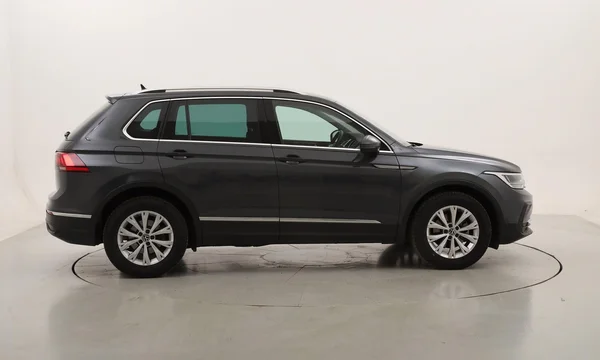 Volkswagen Tiguan (2023) — foto 29 van 32