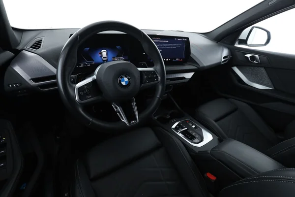 BMW 1-serie (2024) — foto 2 van 16