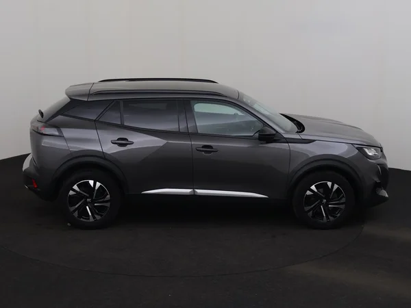 PEUGEOT 2008 (2022) — foto 23 van 27