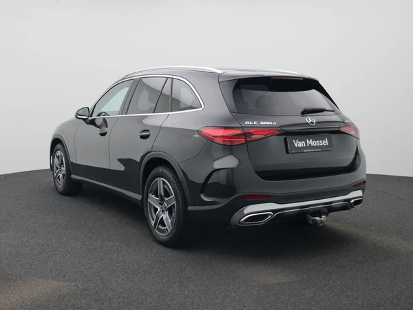 Mercedes-Benz GLC (2025) — foto 12 van 48