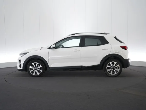 Kia Stonic (2025) — foto 17 van 22
