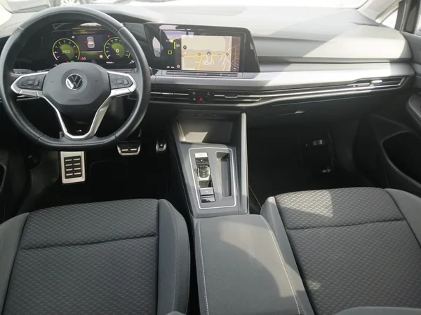 VOLKSWAGEN Golf VIII (2021) — foto 10 van 20