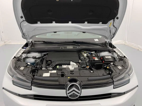 Citroen C4 (2025) — foto 21 van 28