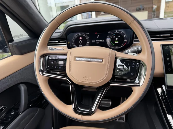 Land Rover Range Rover Sport (2023) — foto 5 van 40