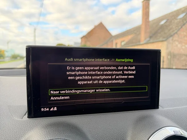 AUDI Q2 (2022) — foto 8 van 21