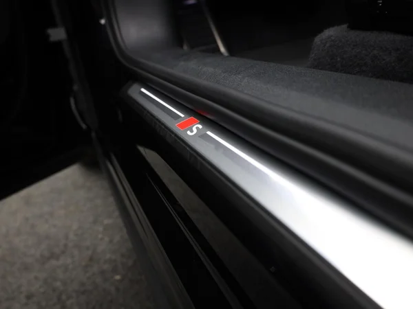 AUDI Q6 Sportback e-tron (2026) — foto 9 van 28